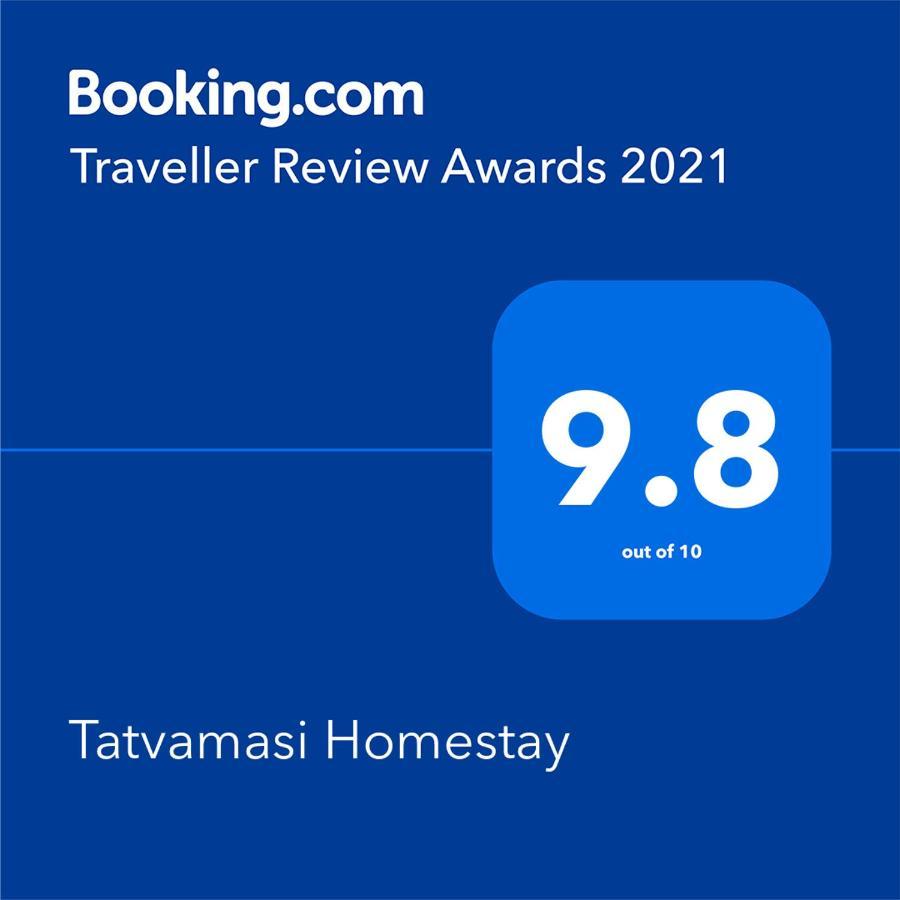 Tatvamasi Homestay New Delhi Luaran gambar